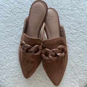 A new day amber slip on mule flats cognac 6.5